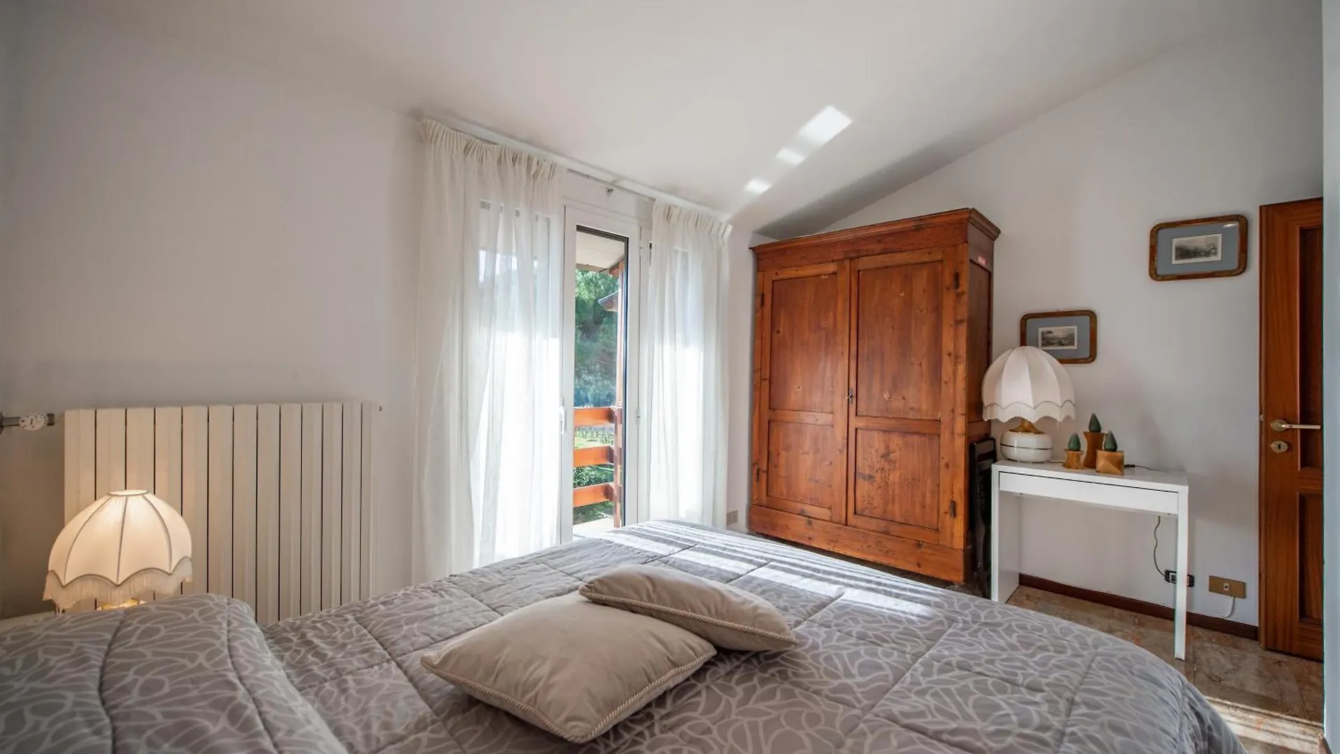 Villa Casa Gemelli Capolona Daire